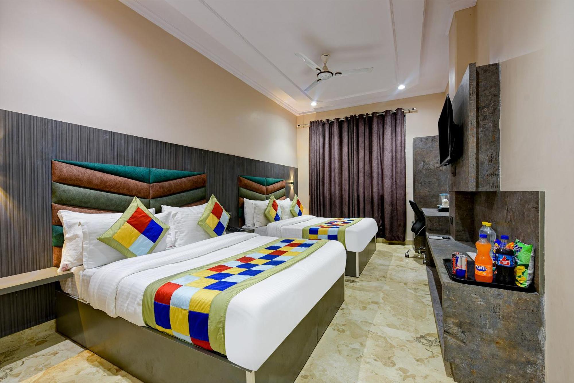 The Pearl Plaza In Centre - Near Railway Station Hotel 4*